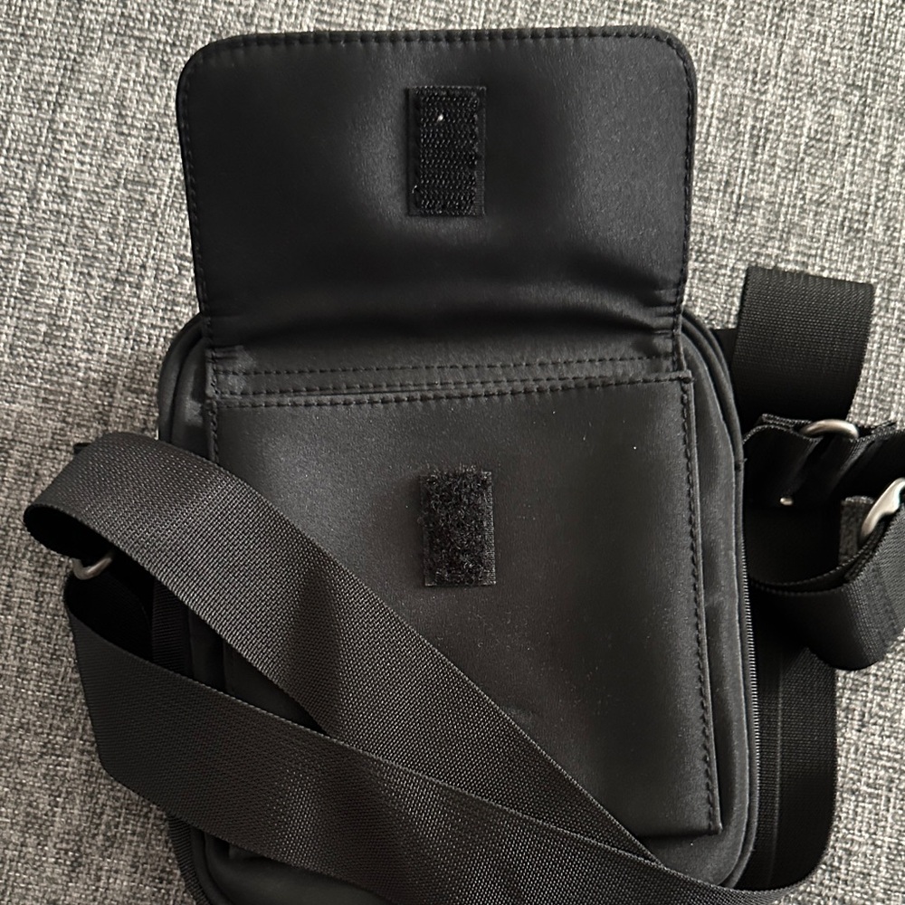 The Limited Black Crossbody Bag - Picture 3 of 4